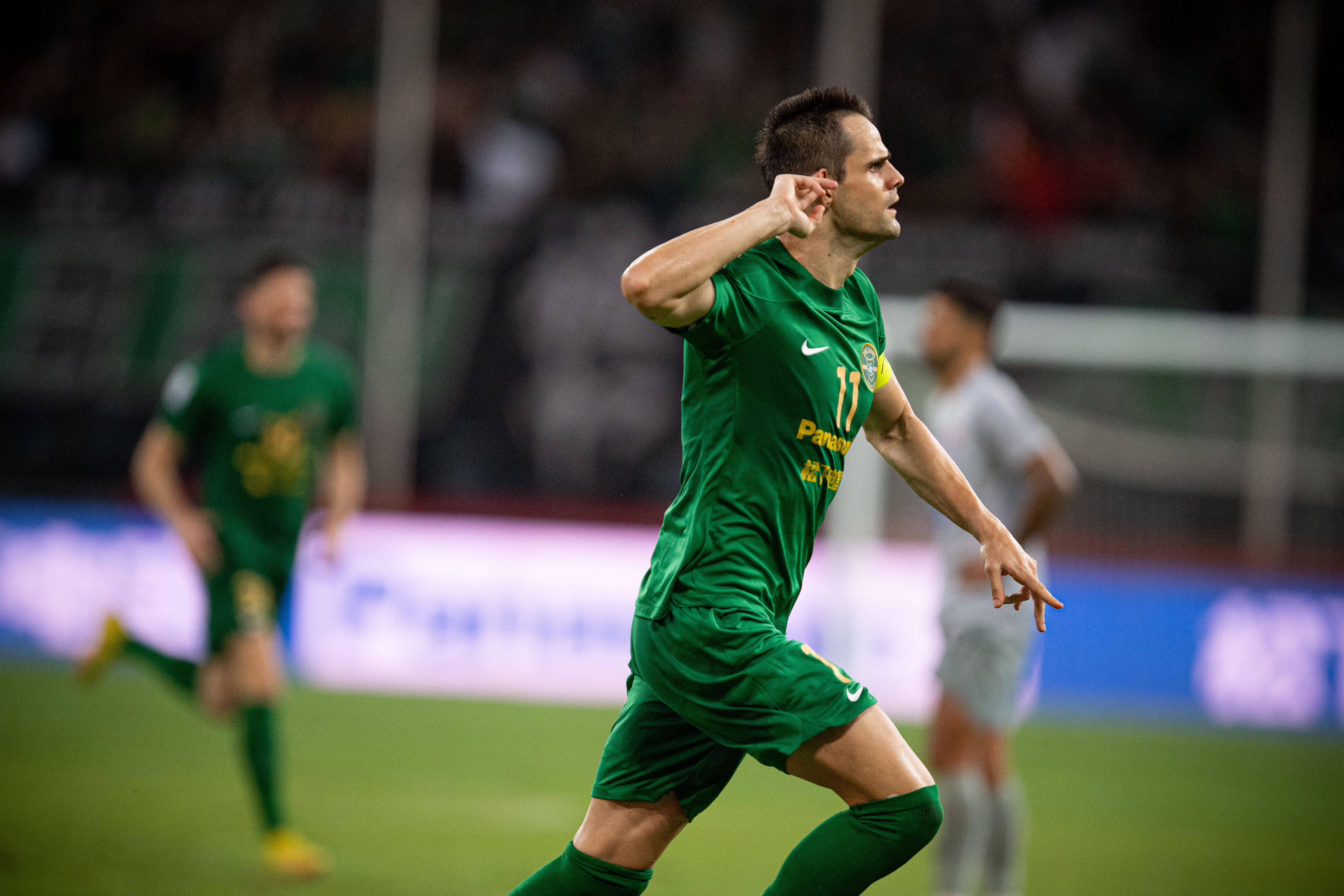 关于上海海港内部会议纪要流出——集结日伤情更新,欧洲杯使命明确,球队文化被再次提及的信息 关于上海海港内部会议纪要流出——集结日伤情更新,欧洲杯使命明确,球队文化被再次提及的信息