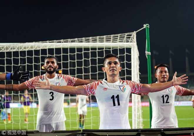 排球超级杯,漓江闪电队与滇池玄武队鏖战,VAR改判成焦点!黑马成最大惊喜的简单介绍 排球超级杯,漓江闪电队与滇池玄武队鏖战,VAR改判成焦点!黑马成最大惊喜的简单介绍