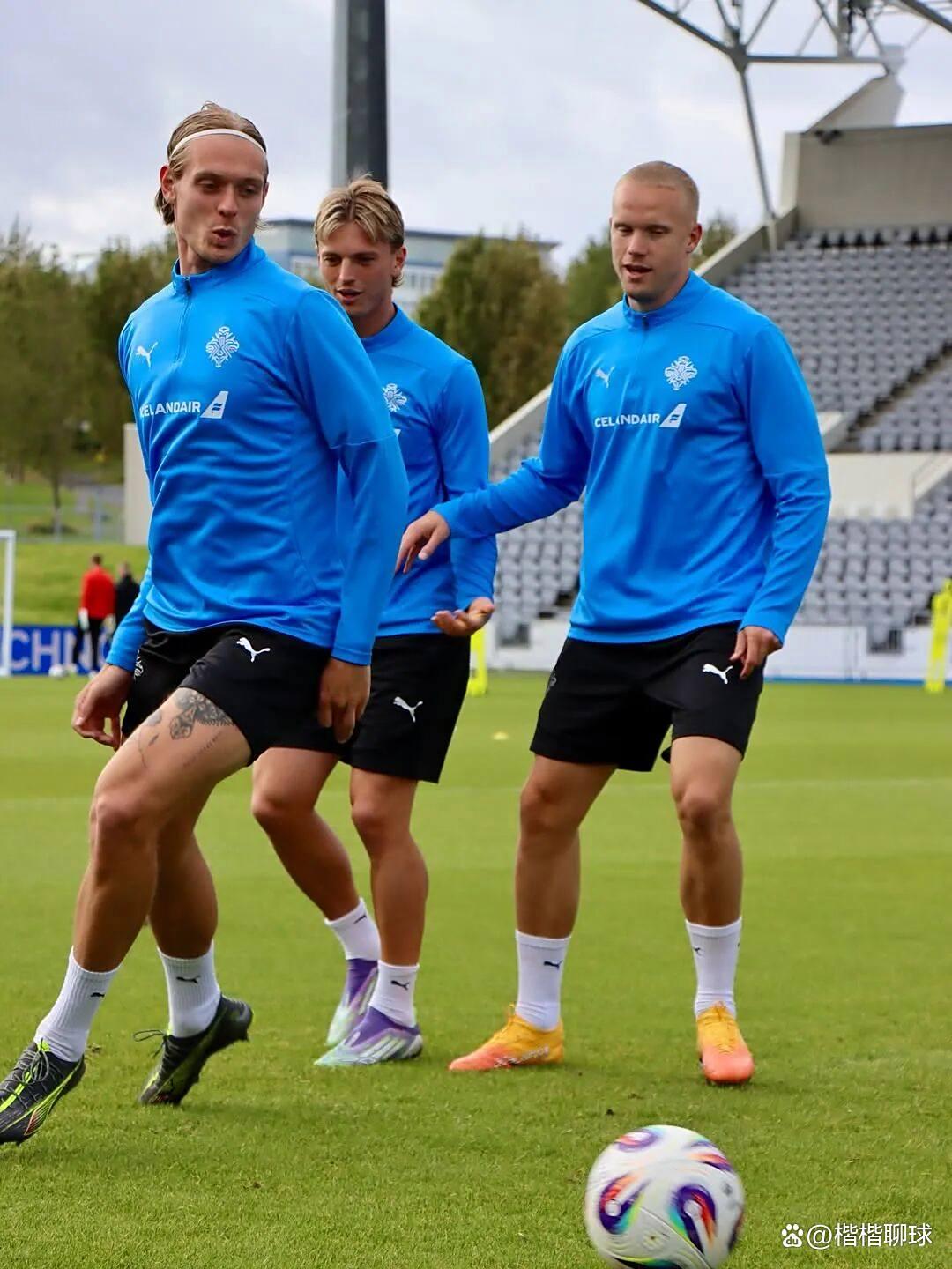 今晚体能课后，密尔沃基雄鹿状态回暖备战意大利杯，管理层满意，高层口径保持一致的简单介绍